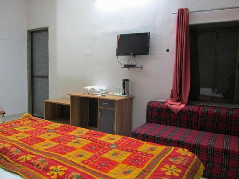 Forest Eco Lodge مونت ابو المظهر الخارجي الصورة